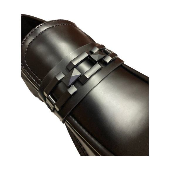 Black - Steve Madden Women's Aerin Lug Sole Chain Design Chunky Heel Loafer Slip - Picture 2 of 4